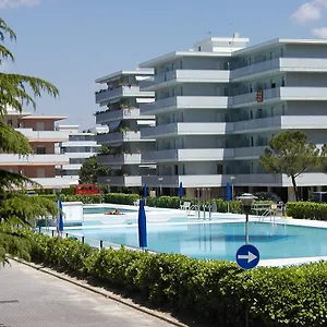 Apartment Valbella Con Piscina Bibione