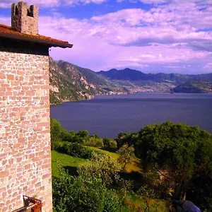 Apartment Castello Di Zorzino Iseo Riva di Solto