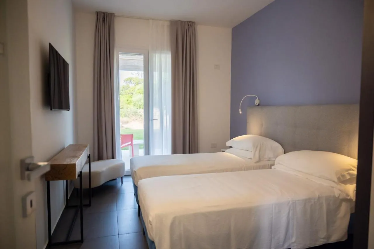 Bajaloglia Resort Castelsardo 4*,