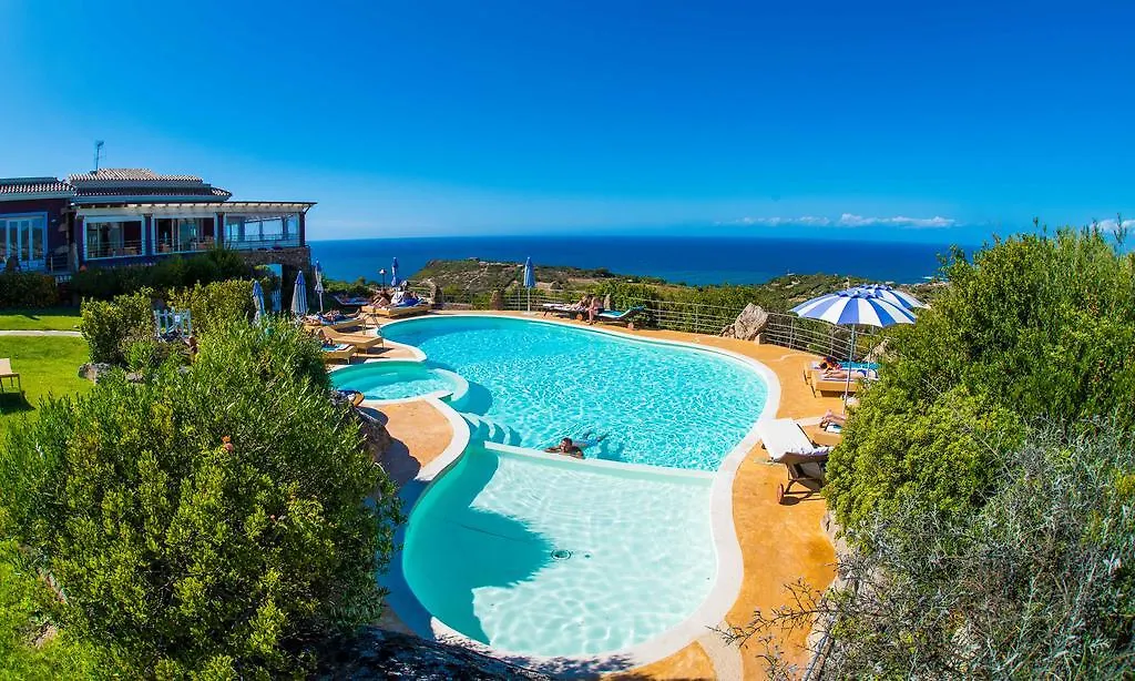 Bajaloglia Resort Castelsardo 4*,