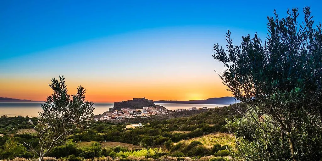 Bajaloglia Resort Castelsardo 4*,